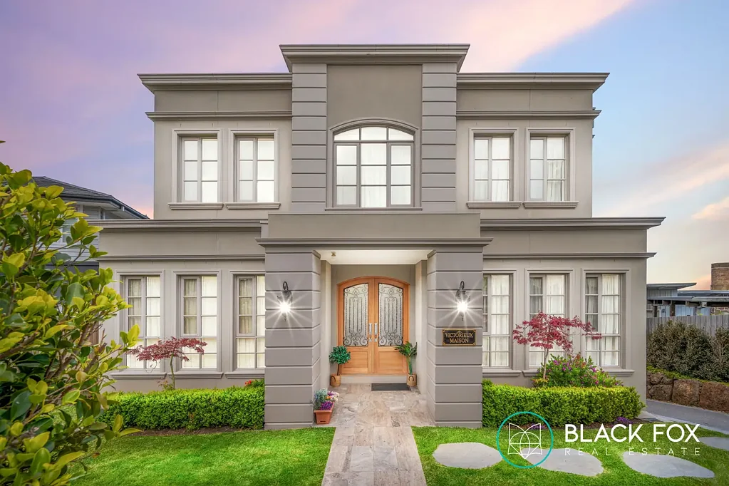 Mount Eliza 4Kwarto French Provincial Ranelagh Elegance with Direct Beach Access