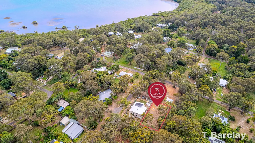 15 Flora Street, Lamb Island, QLD 4184