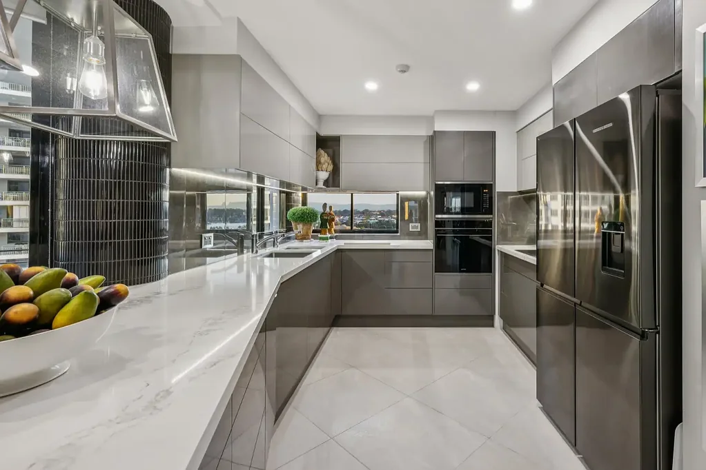 Main Beach 3 Slaapkamer Calais Main Beach | Signature Full-Floor Luxury