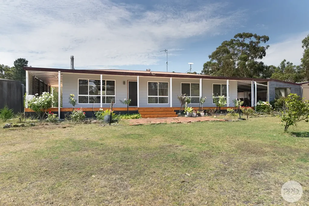 34 Farley Road, Dereel, VIC 3352