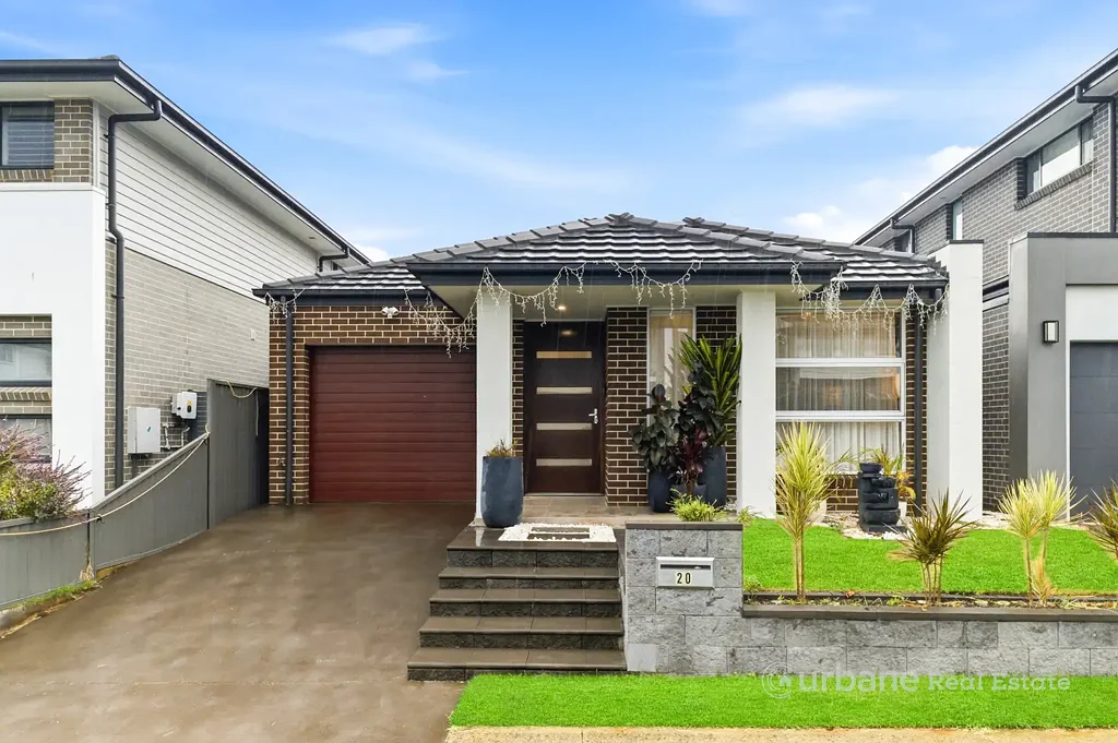Modern Family Home in a Prime Location | Solar Panels