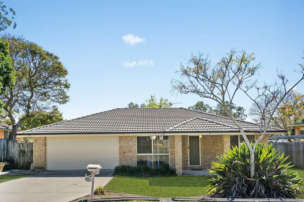 Riverview 4ਬੈੱਡਰੂਮ Your Next Family Home Awaits in Riverview!