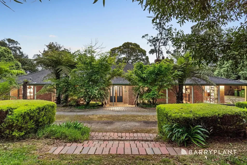 13 Ozone Avenue, Emerald, VIC 3782