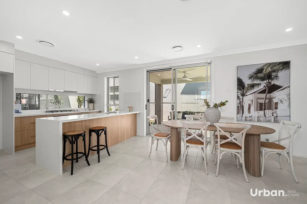 4 Northlands Street, Box Hill, NSW 2765