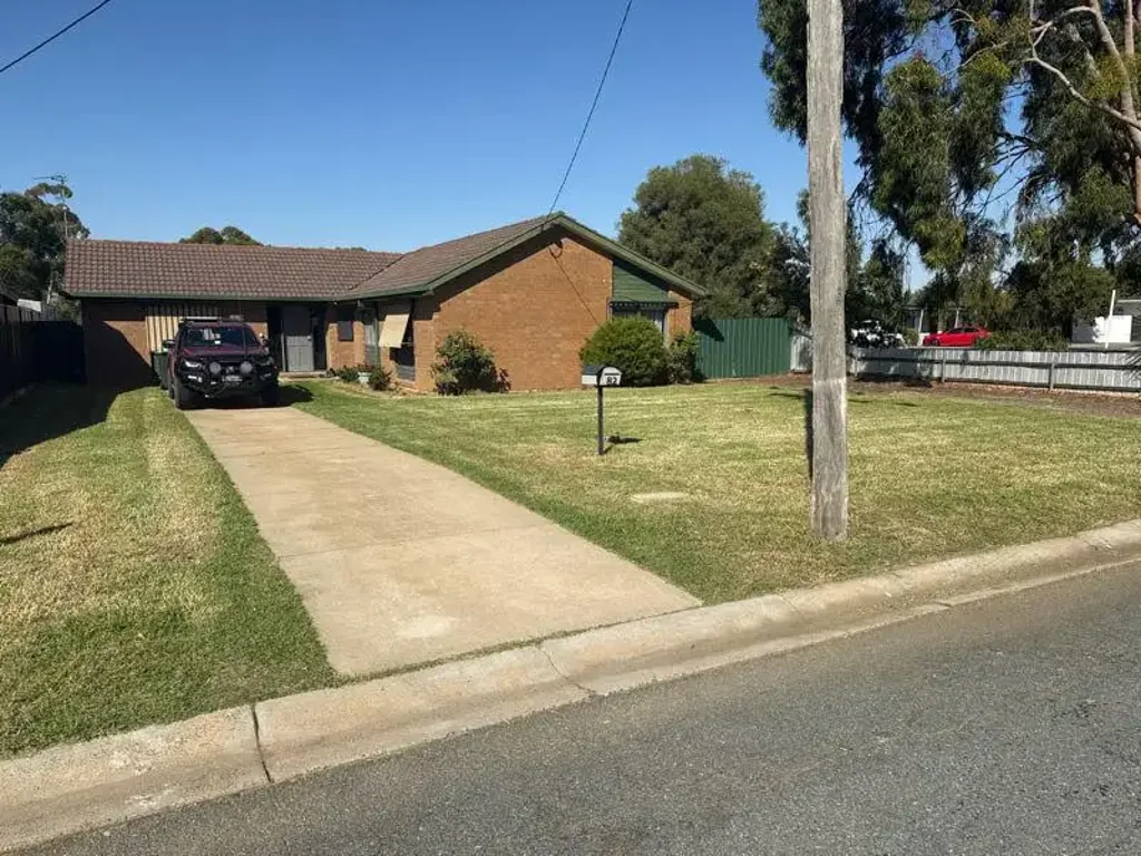 Large Family Home in Prime Location