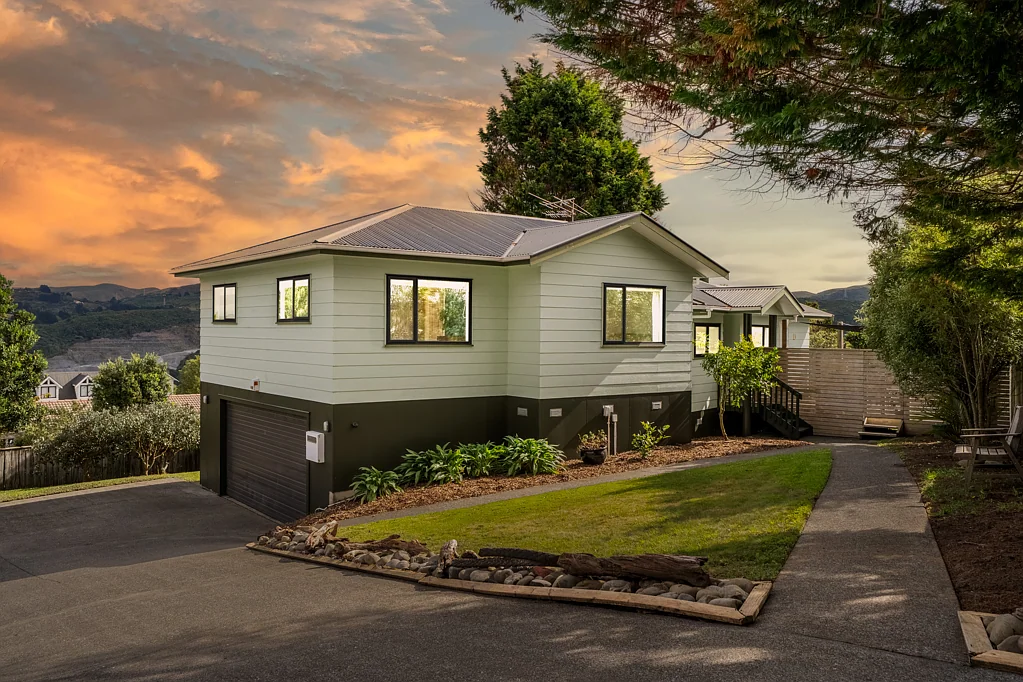195 Holborn Drive, Stokes Valley, Lower Hutt, Wellington