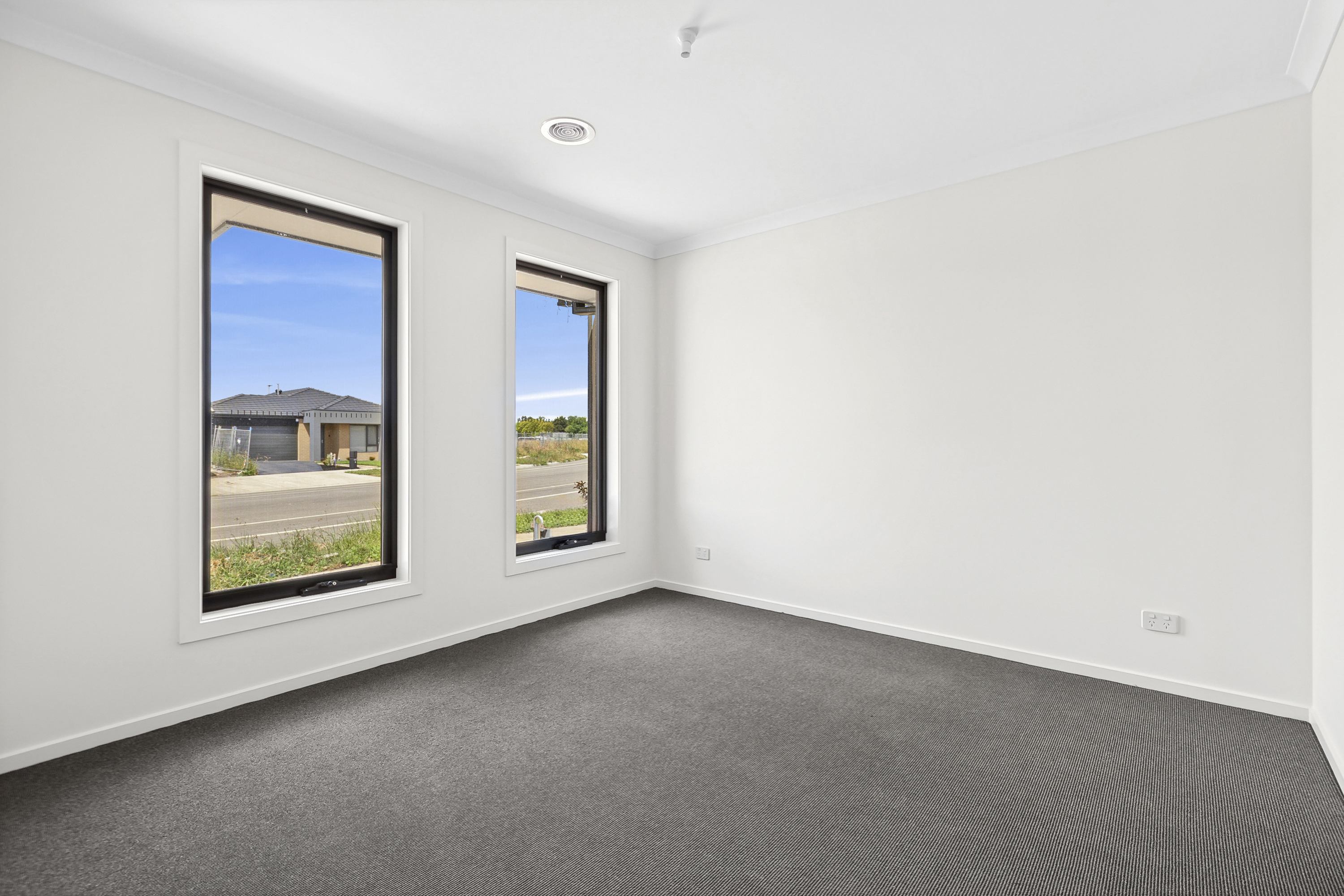 111 BOURBON RD, CRANBOURNE EAST VIC 3977, 0 Bedrooms, 0 Bathrooms, House