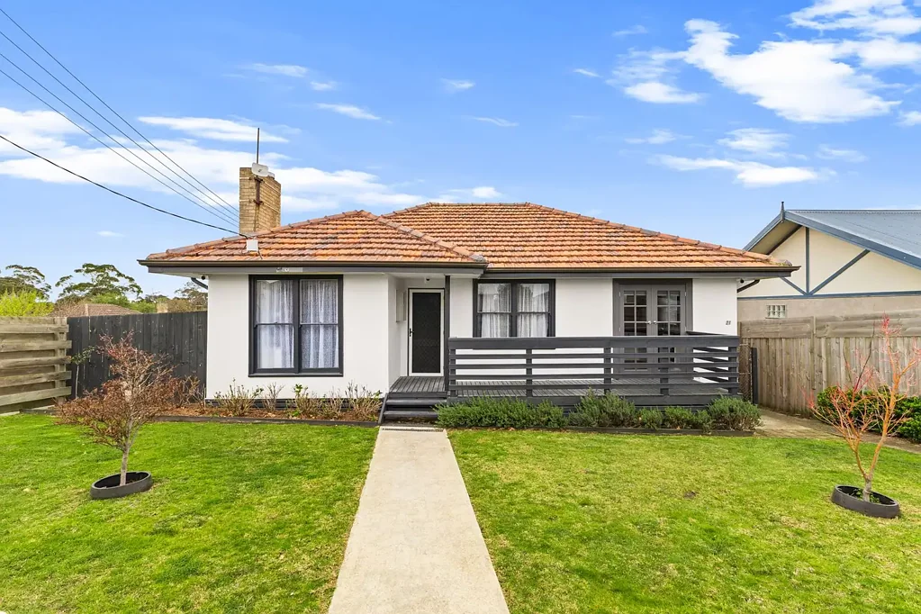 Traralgon 3침실 Welcome to 21 Riley Street – A Place to Call Home or a Smart Investment Opportunity