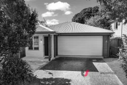 27 Keppell Street, Birkdale