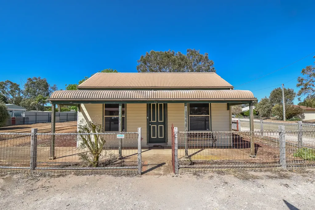 20 Booyoolie St, Laura, SA 5480