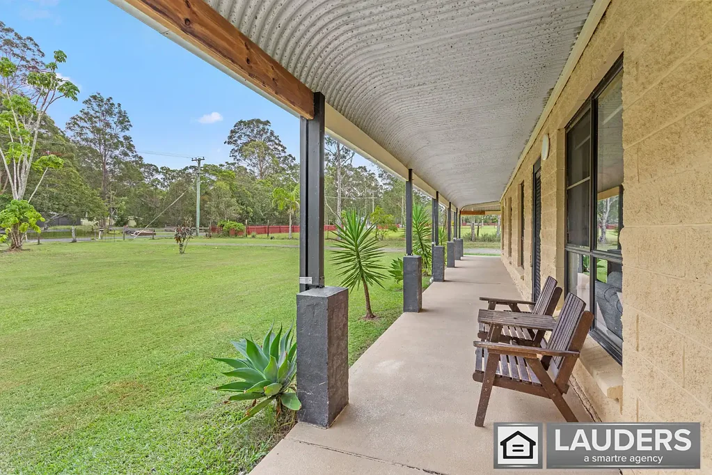 Old Bar 5chambre Acreage Living Just Minutes from the Beach