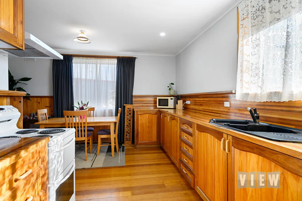 Wynyard 3房  Solid Brick Home