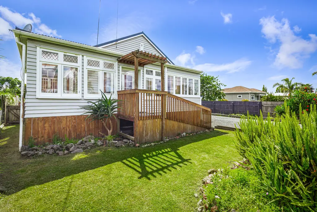 41 Parakai Avenue, Parakai, Rodney, Auckland