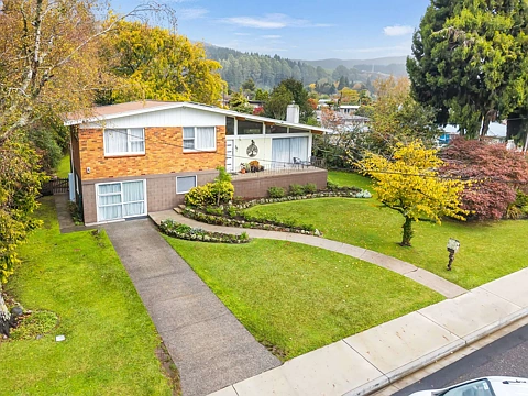 Fairy Springs 3房  57 Barnard Road Fairy Springs