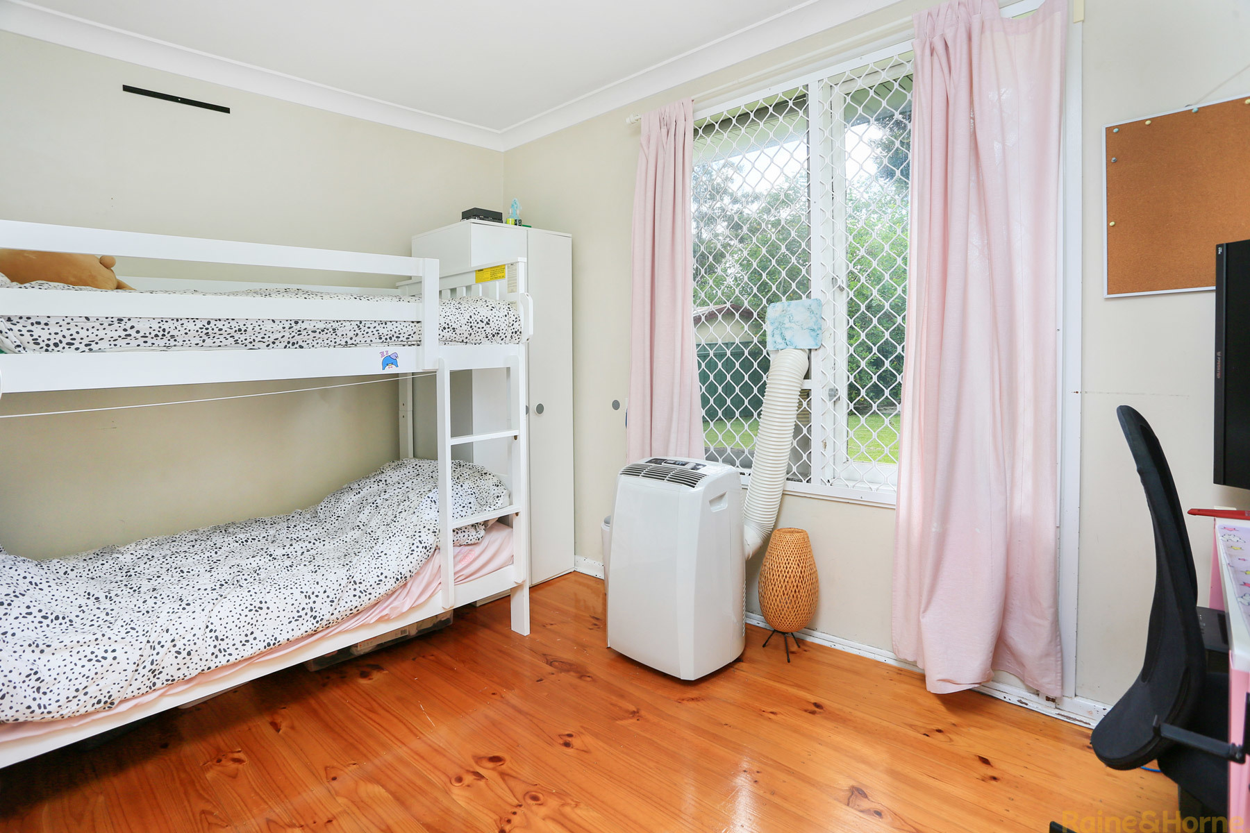 15 WINSFORD AV, HEBERSHAM NSW 2770, 0 Schlafzimmer, 0 Badezimmer, House