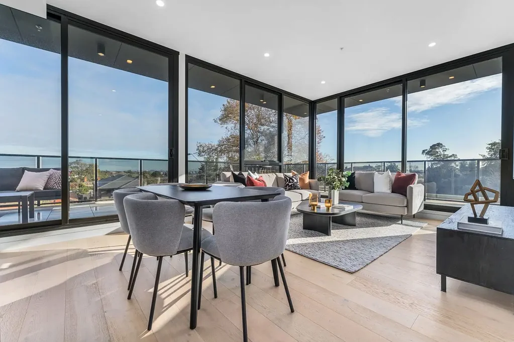 Oakleigh East 3 Bedroom THE FINAL JEWEL: 'LEGACY'S' ONE-AND-ONLY PENTHOUSE