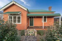 21 MARSH ST, Armidale