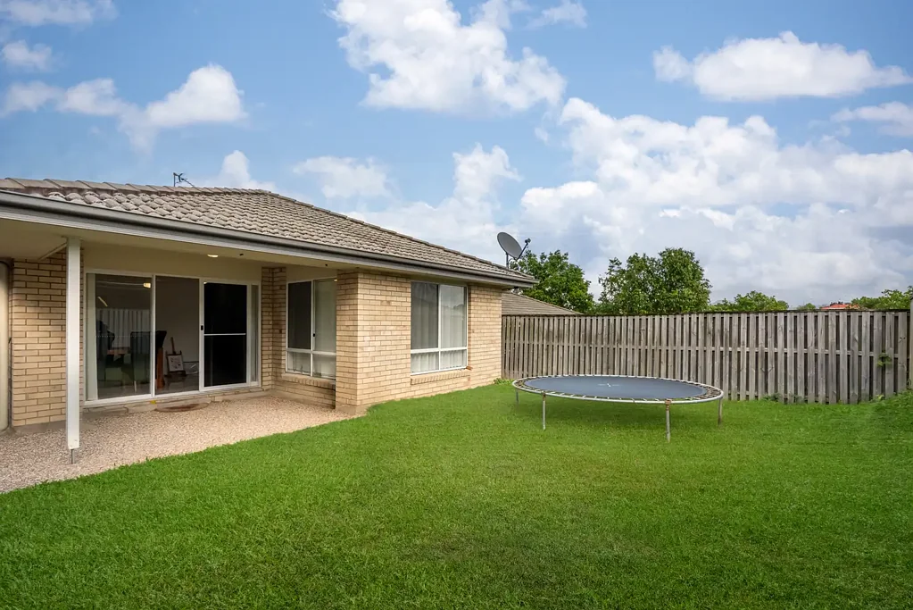 Coomera 3Kwarto Modern Family Living with Spacious Backyard in Prime Coomera Location