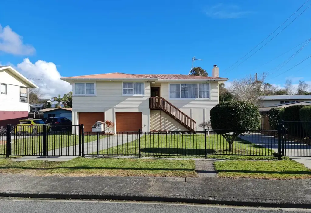 Papakura 3Habitaciones Treasure worth owning