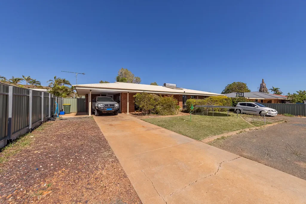 Pegs Creek 3房  Spacious Brick Home with Shed, Study & Fantastic Outdoor Entertaining