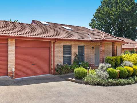 Ryde 3 Bedroom Exquisite 3-bedroom single-level villa in a boutique complex