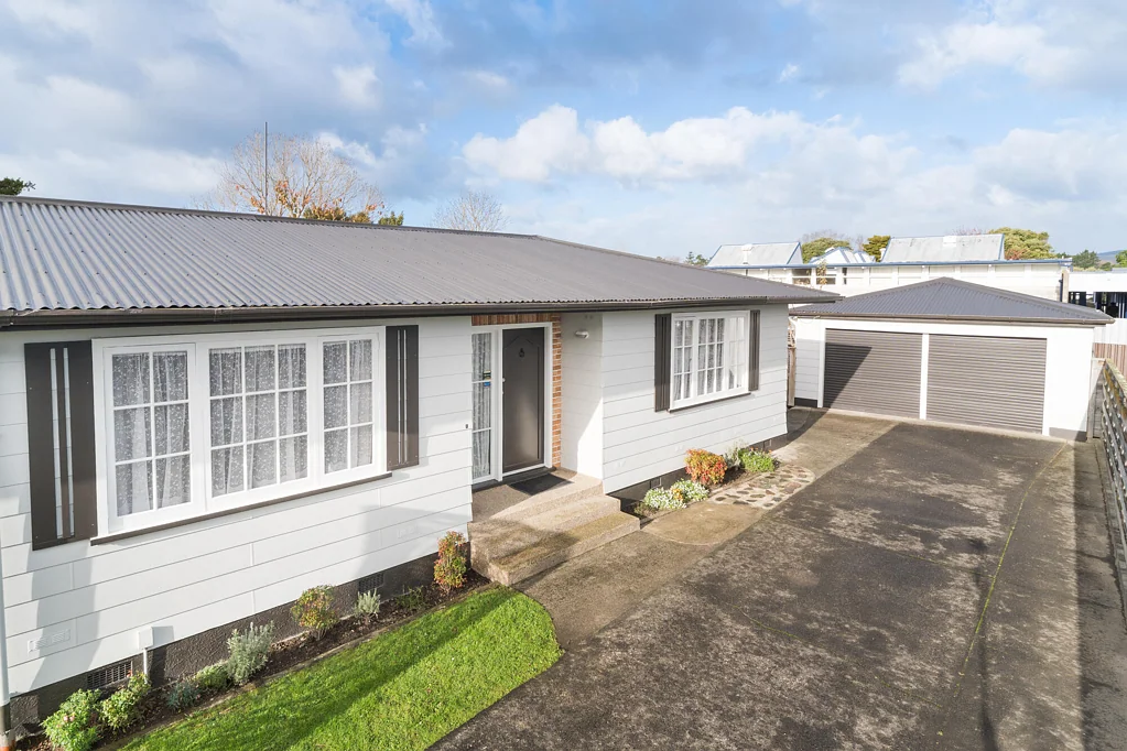 Awapuni 2房  Must Be Sold! All Reasonable Offers Considered!