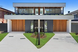 27B Forest Road, Yowie Bay