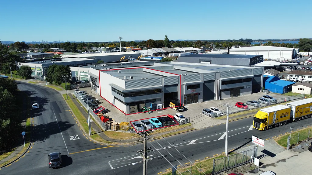 Takanini Versatile A-grade warehouse with cold storage