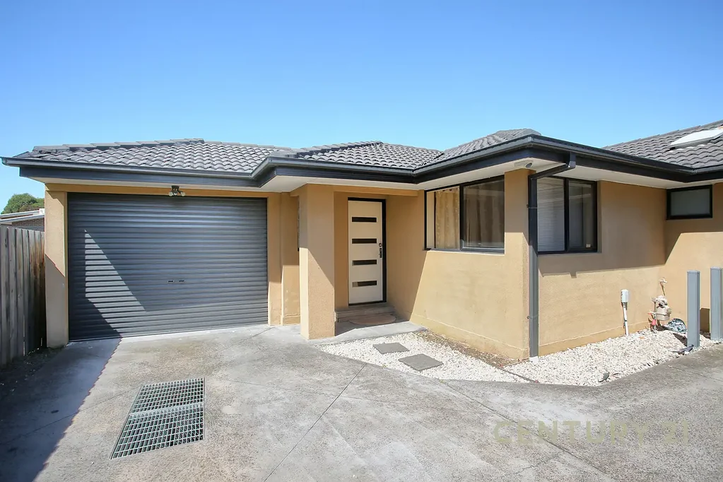 Beautiful Three Bedroom Unit