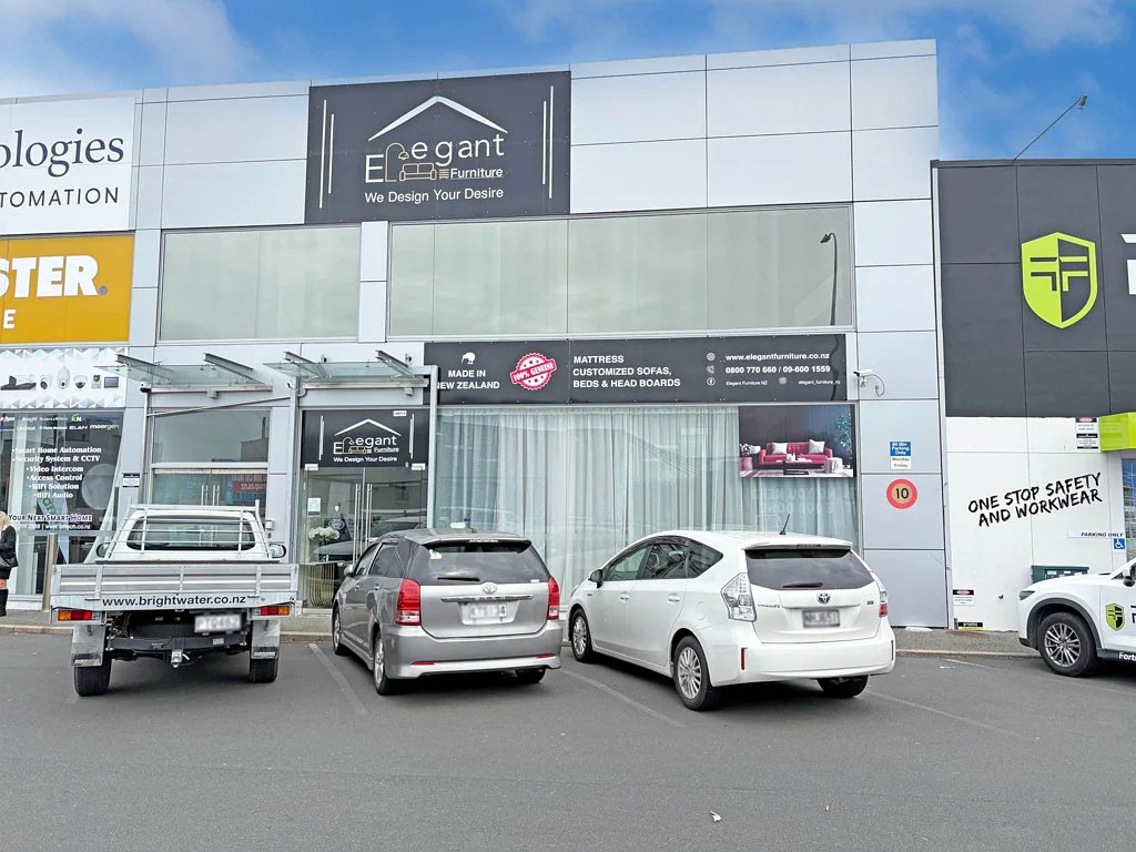 Penrose 325M² TOP FLOOR SPACE FOR LEASE