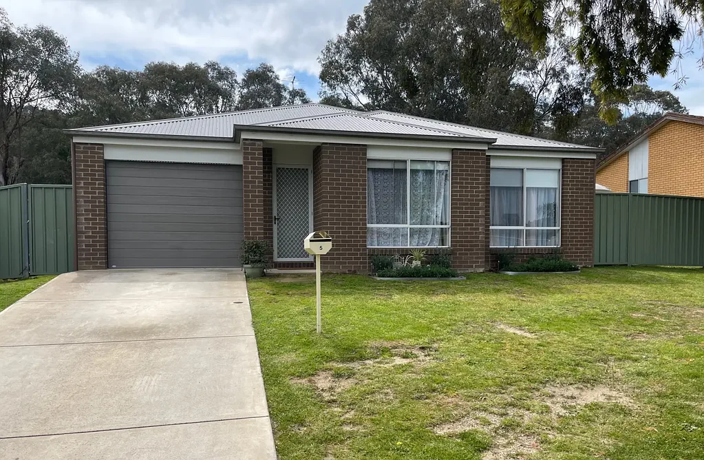 Modern 3 Bedroom Home