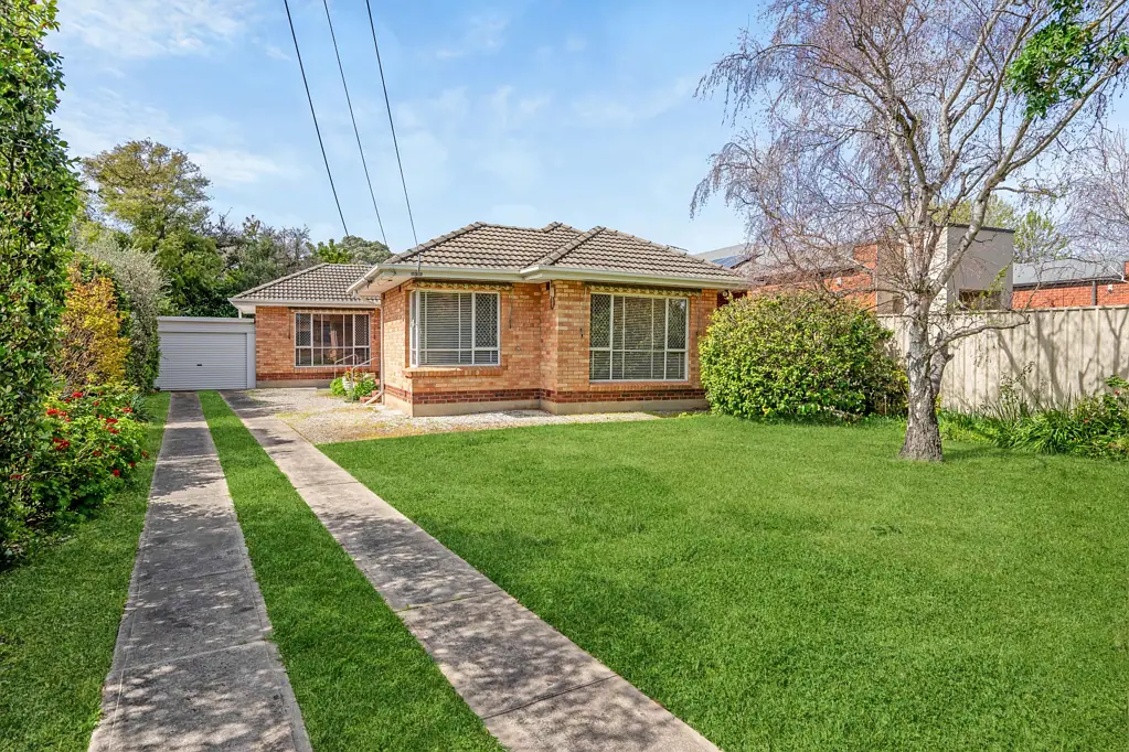 17 Piccadilly Crescent, Campbelltown, SA 5074