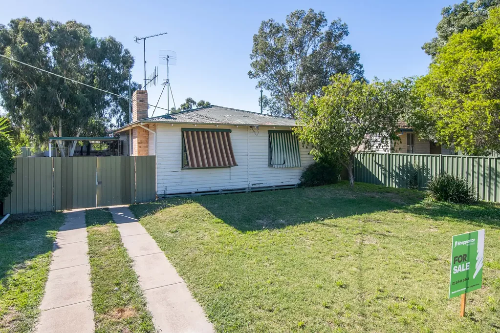 87 Malcolm Crescent, Shepparton, VIC 3630