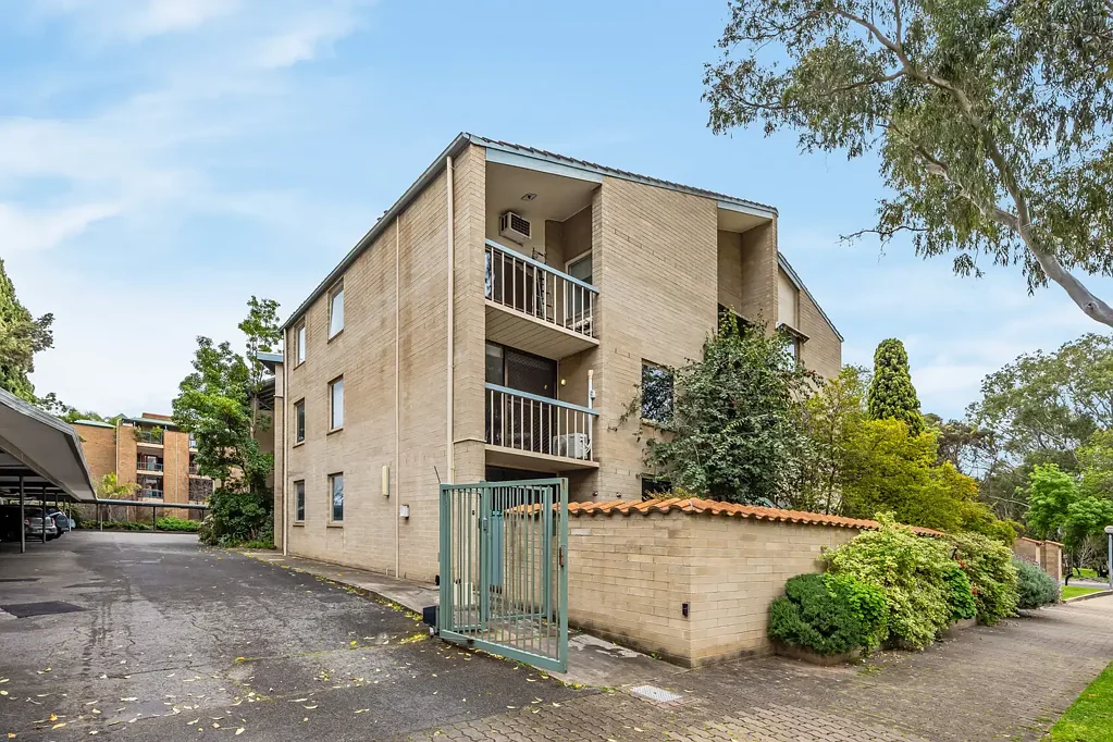 Adelaide 2Zimmer Retreat to leafy surrounds without leaving the city behind…