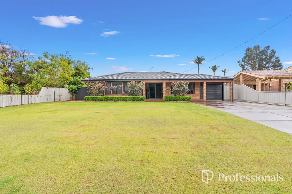 13 Smith Crescent, High Wycombe, WA 6057