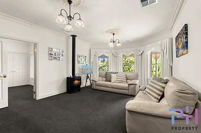 5746 Calder Highway, Kangaroo Flat, VIC 3555, 4 chambres, 2 salles de bain, House