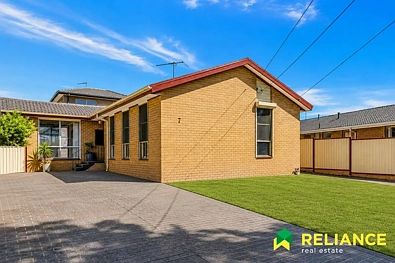 7 Marcus Crescent, Coolaroo, VIC 3048, 3房, 1浴, House
