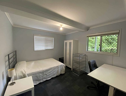99 Sir Fred Schonell Drive, St Lucia, Brisbane Western Region, 5 chambres, 2 salles de bain, House