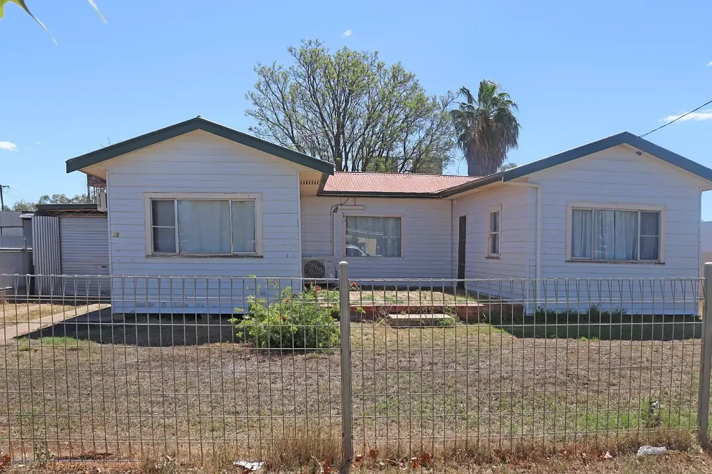 19-21 Mooculta Street, Bourke, NSW 2840