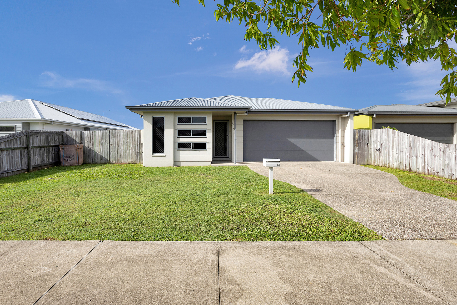 13 HURON CR, ANDERGROVE QLD 4740, 0 rūma, 0 rūma horoi, House