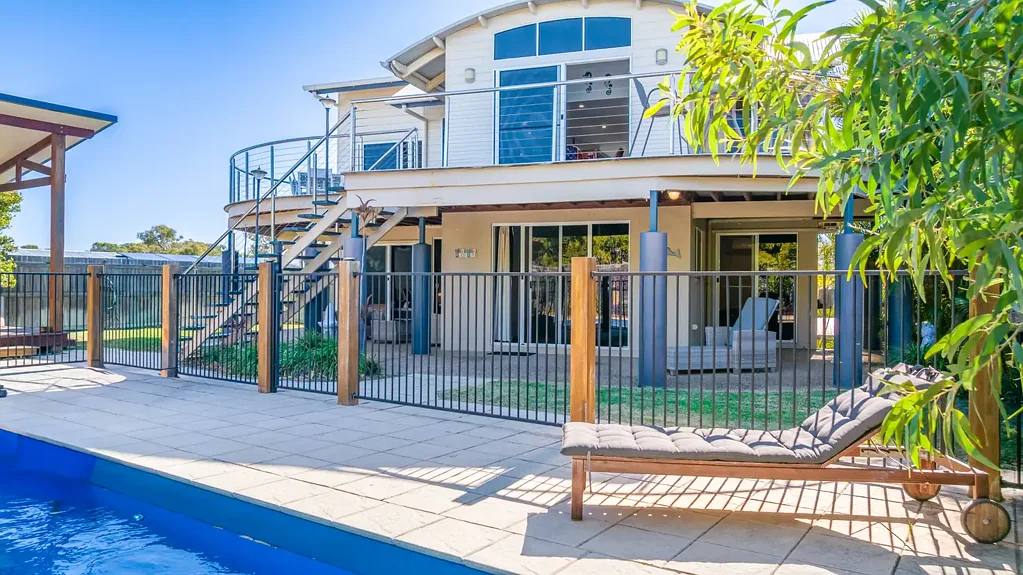 6 North Break, Agnes Water, QLD 4677