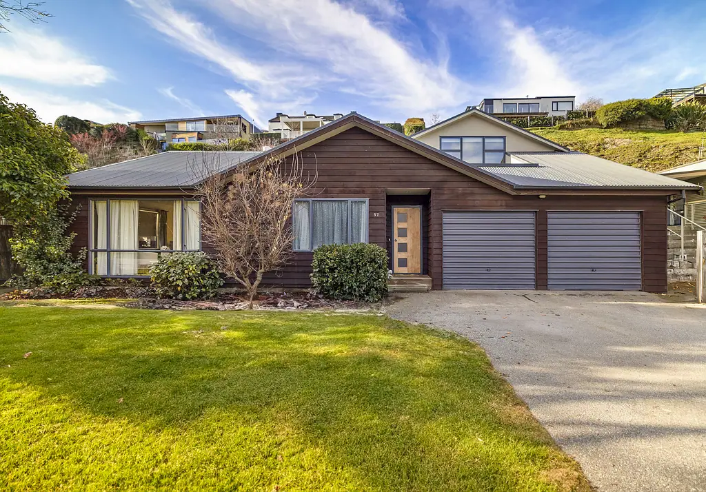 Arrowtown 6房  Exceptional family living at an unexpected price