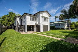 9 Symons Street, South Mackay