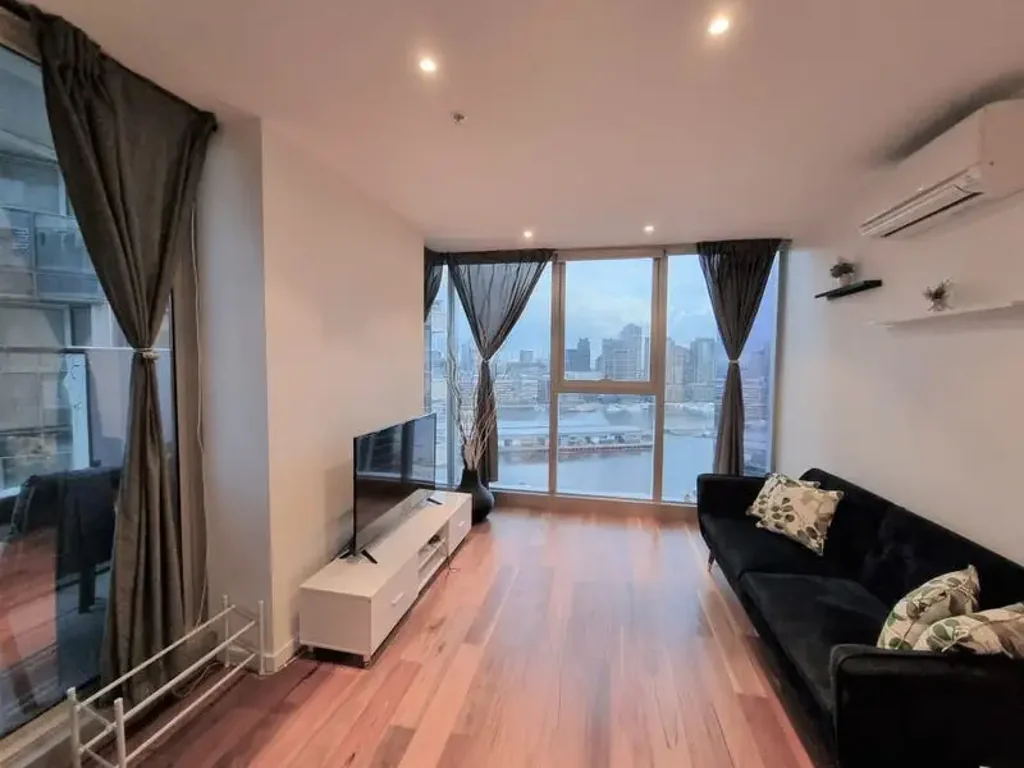 Modern Fully Furnished Apartment with Stunning Harbour Views