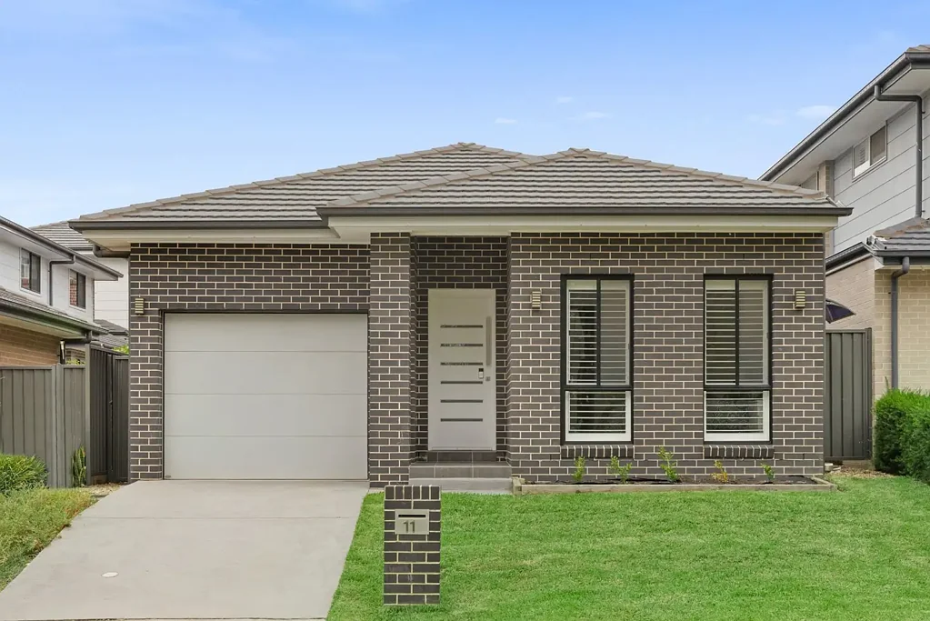 11 Orlagh Circuit, Grantham Farm, Riverstone, NSW 2765