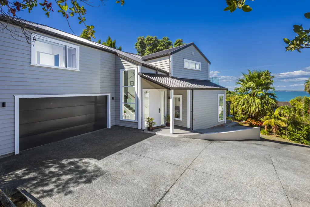 Murrays Bay 4房  Immaculate Residence | Stunning Views