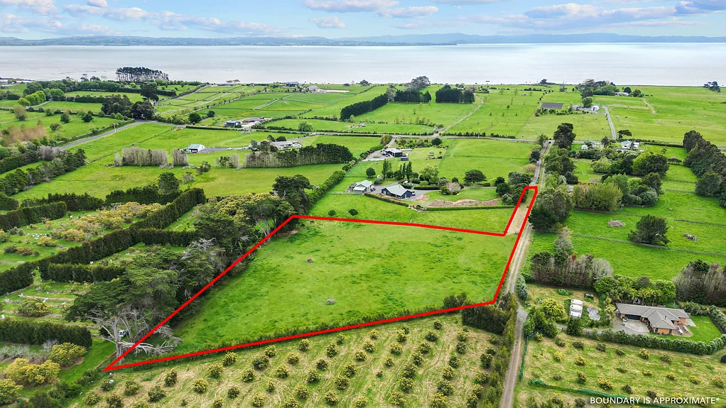 Waiau Pa Amazing Private Section on 3 Prime Acres