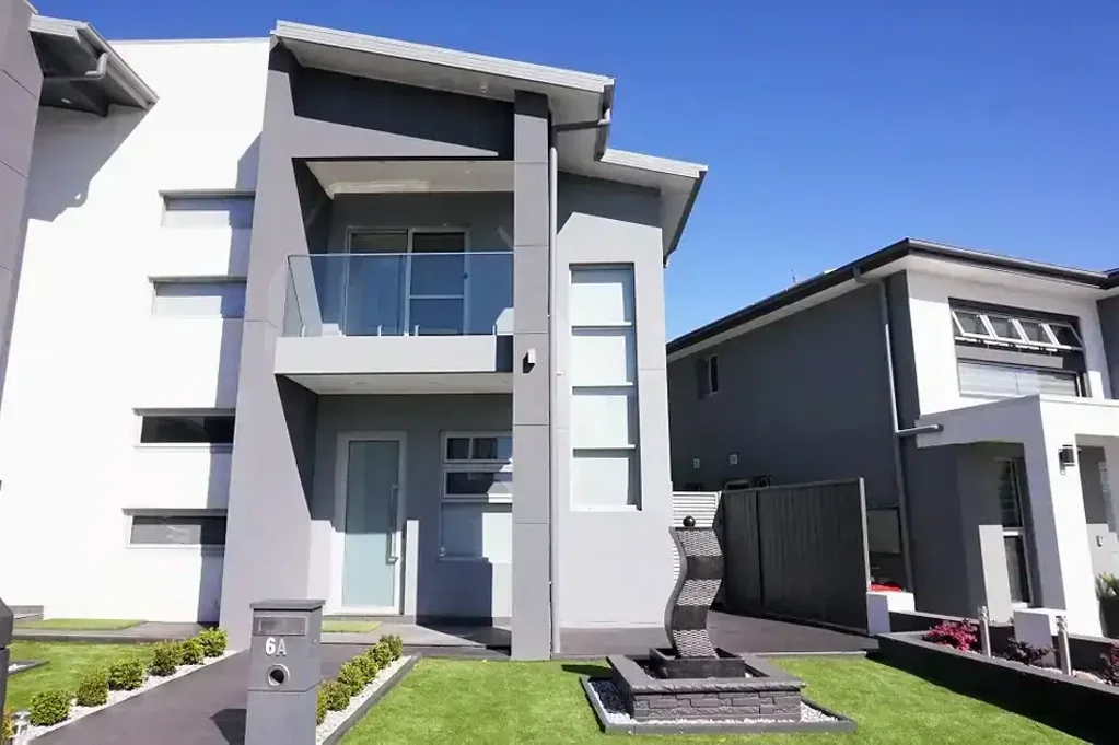 Prestige Living (water included)