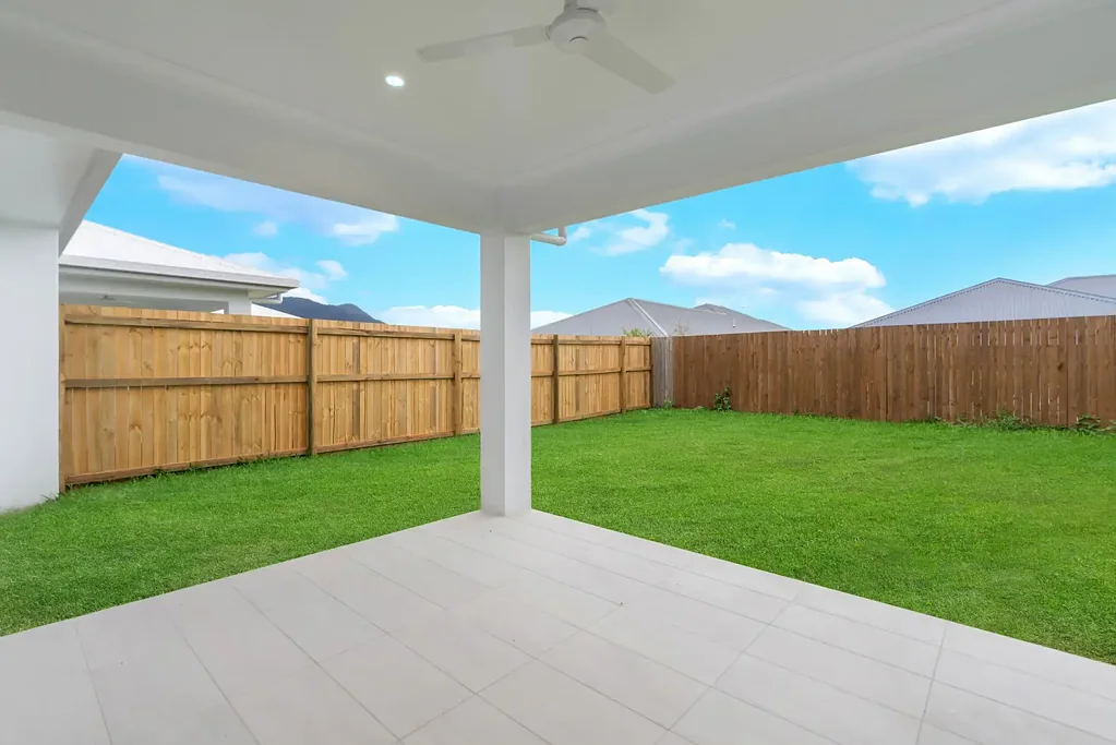 BRAND NEW THREE BEDROOM DUPLEX
