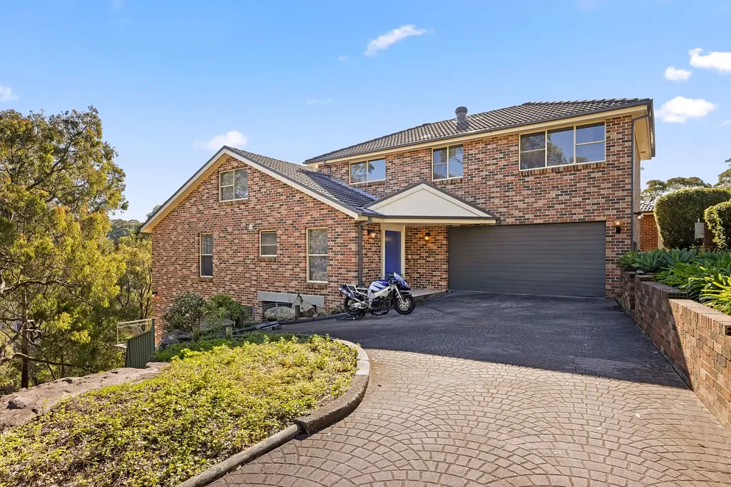 12B Barrier Place, Illawong, NSW 2234